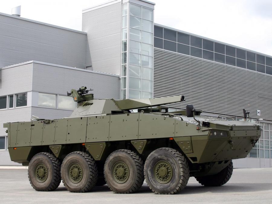  Patria AMV 8x8 with NEMO 2004 года  (фото 5 из 11)
